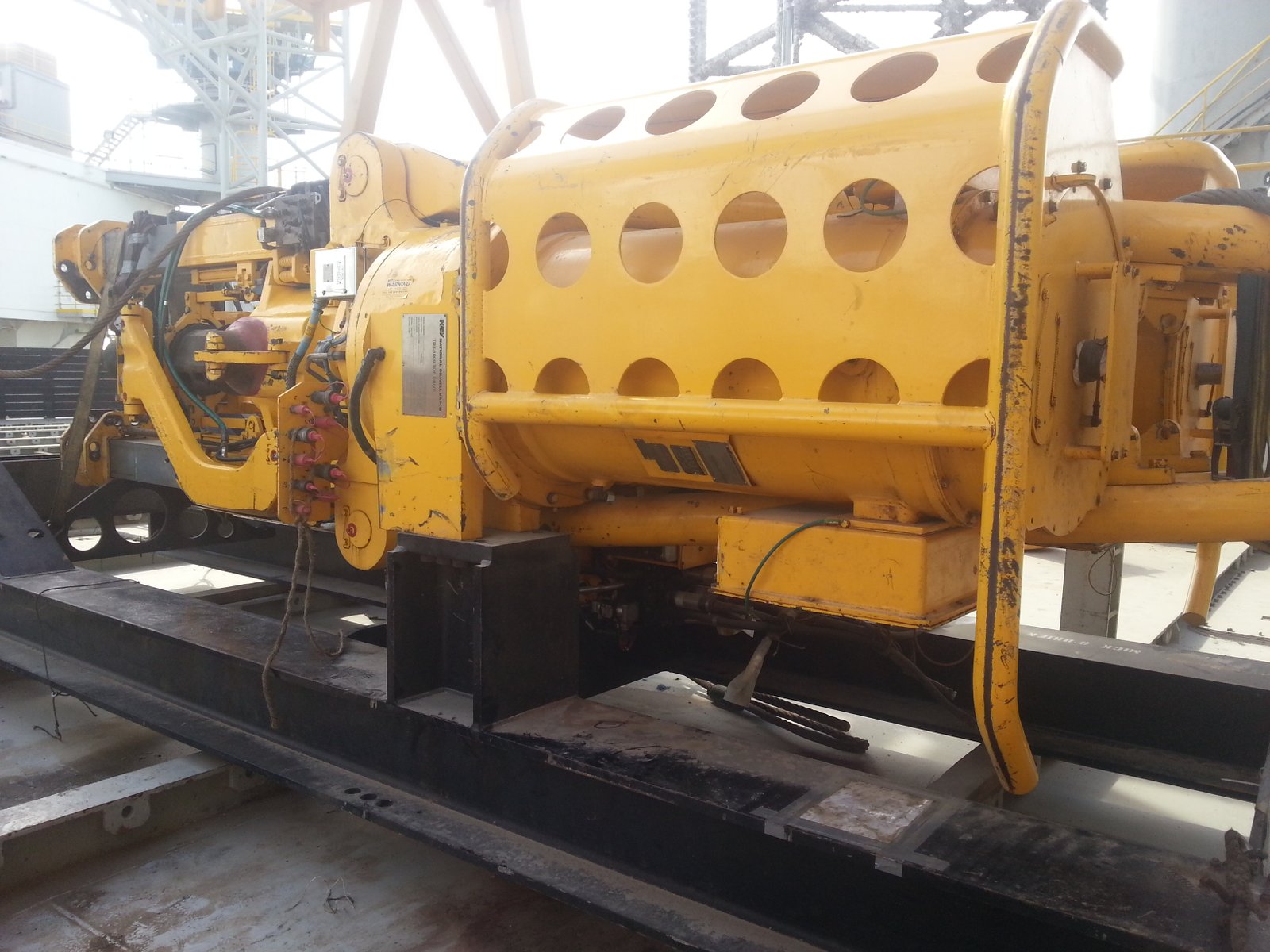 TDX-1000 top drive / project photograph 03